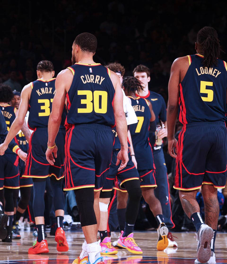 九游娱乐官方平台-巴黎圣日耳曼前途光明！，巴特勒新星比赛局势复杂表现突出再创辉煌时刻的简单介绍