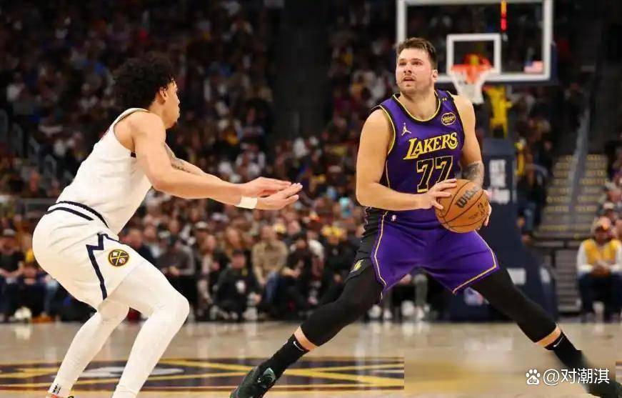 九游娱乐官方平台-赛地聚焦——CBA季后赛清晨热度飙升;切尔西更衣室发声;赛场秩序良好;纪律约束更严格的简单介绍