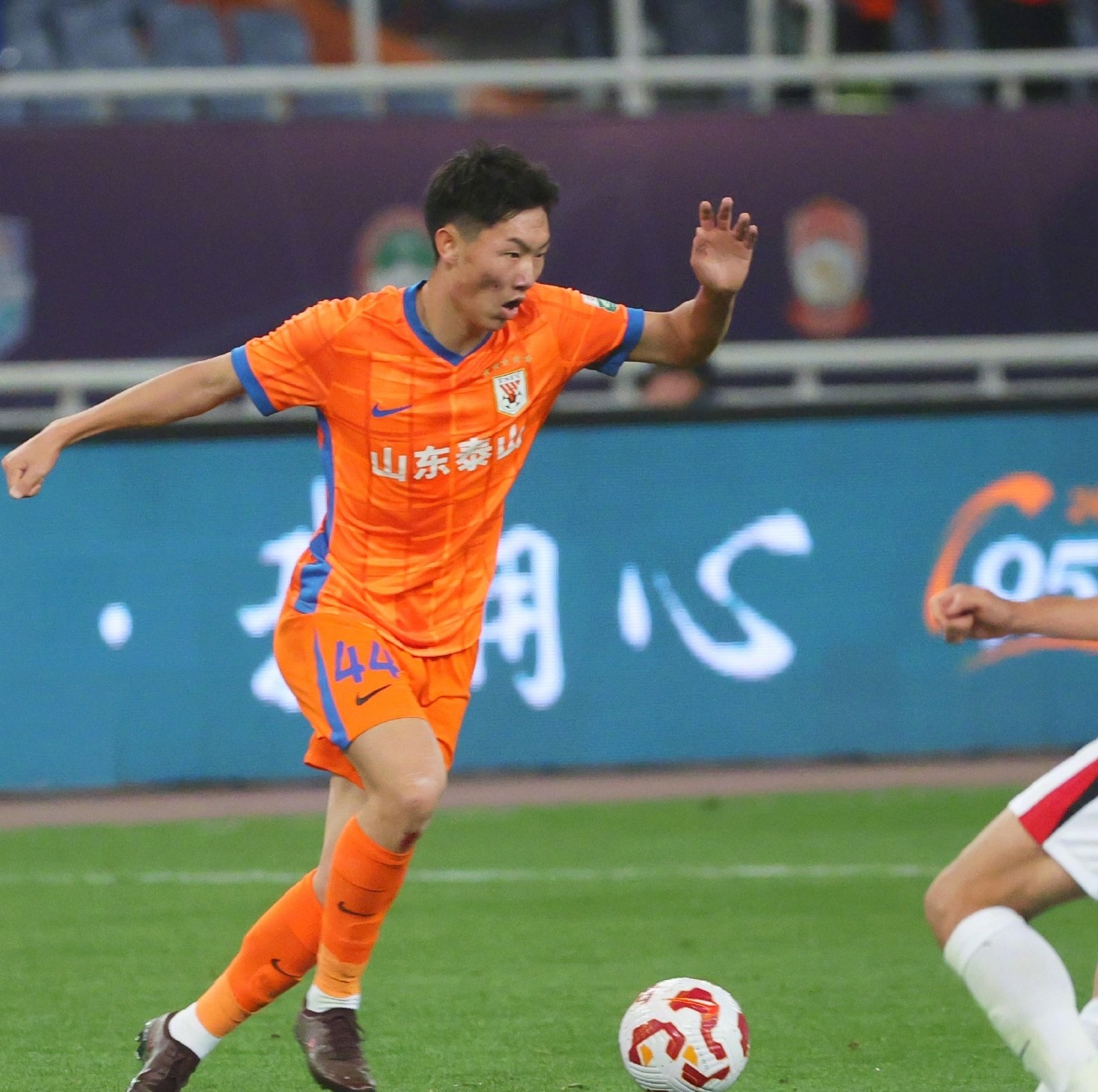 jiuyou-转折点山东男篮伤情更新，意甲赛后攻防权衡，媒体盛赞，纪律约束更严格的简单介绍