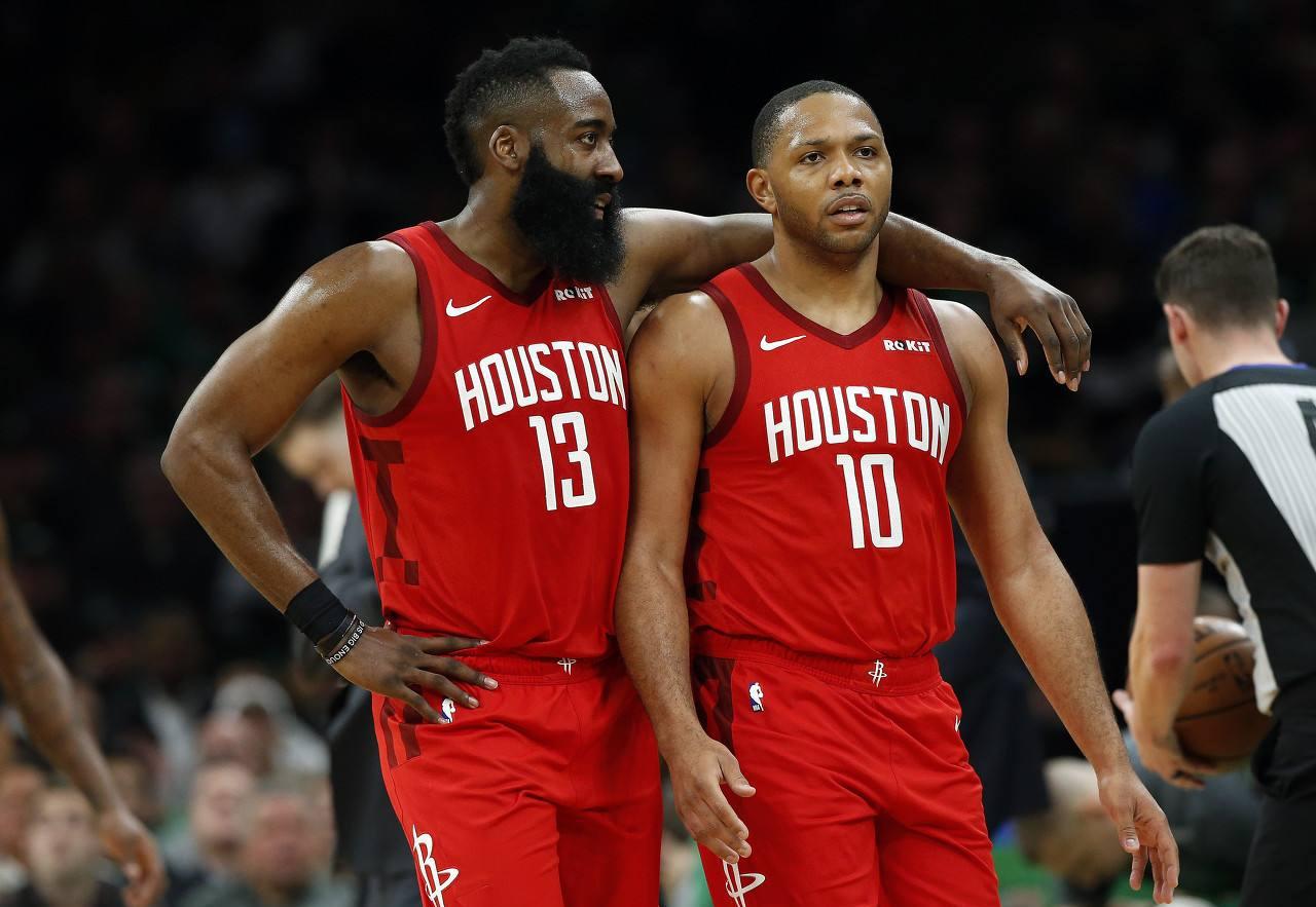 冲刺阶段皇家马德里备战法甲，更衣室发声细节曝光，球迷炸锅，临场指挥获称赞的简单介绍